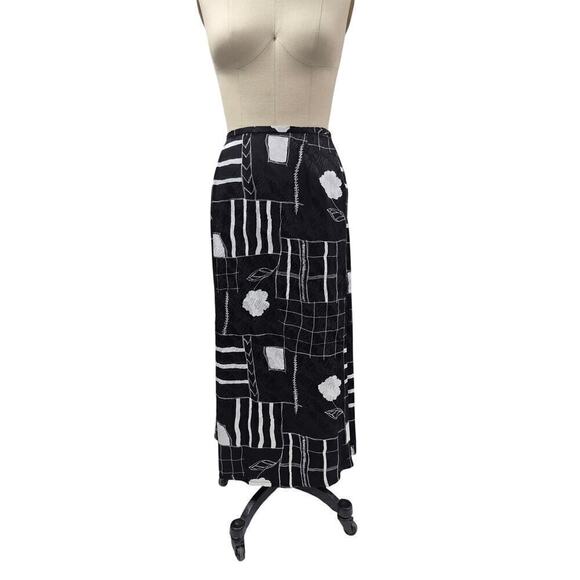 VTG DONCASTER 100% Silk Skirt/Blouse Set Black & White Sz 16 NWOT - Picture 4 of 9